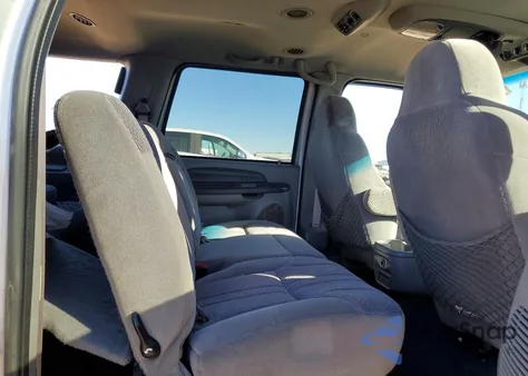 2000 Ford Excursion Xlt z USA, uszkodzony, nr VIN 1FMNU40FXYEC87301